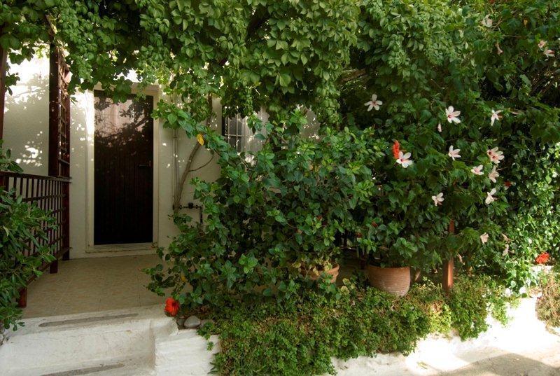 Kalypso Studios & Rooms Palaiochora Exterior foto